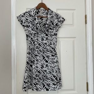 New BcBg Generation XS dress with pockets